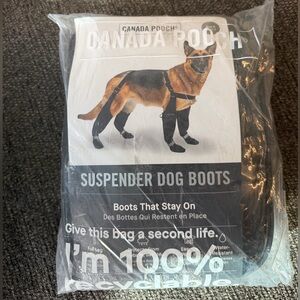 Canada Pooch Suspender Boots size 3